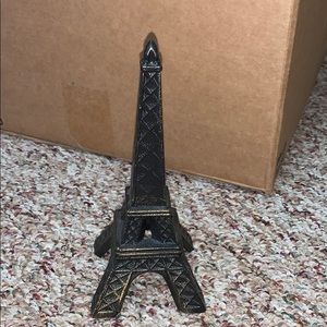 Eiffel Tower room decor